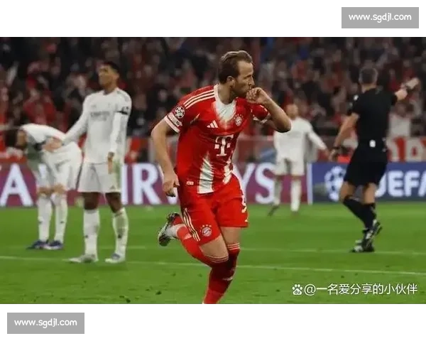 拜仁鏖战汉堡，锋线争锋中场较量精彩纷呈